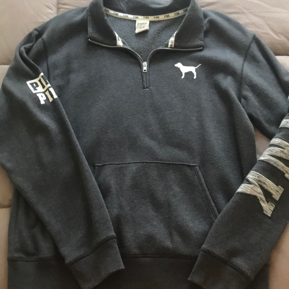 Dark gray VS Pink pullover